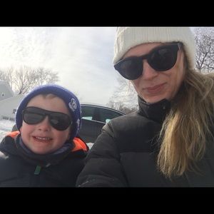 Meet your Posher, Danielle